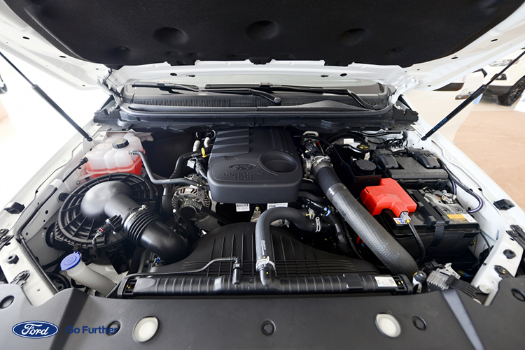 Động cơ Turbo Diesel đem lại công suất cực đại cho xe (bán tải ford ranger xls at 4x2)